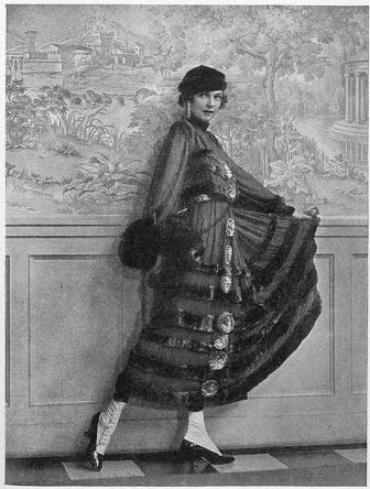 454px-Irene_Castle_Winter_Costume_before_1917